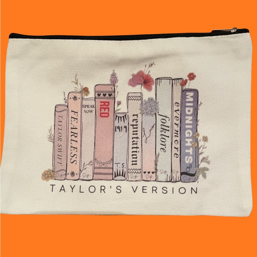 Calling all Swiftie’s perfect stocking stuffer canvas pencil/makeup bag zipper